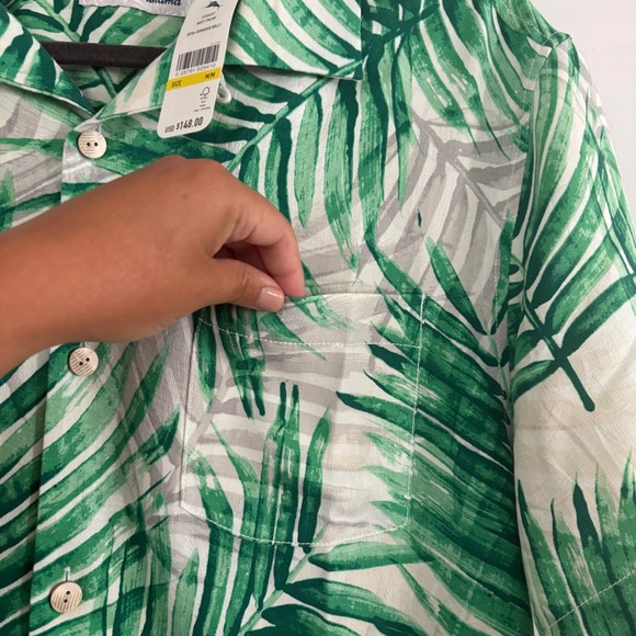 NEW Tommy Bahama Men Med Misty Palms 100% Silk Shirt Short Slv Camp Resort Party - Picture 8 of 12